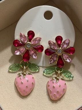 Elegant & Cute Golden Pink Floral Crystal Rhinestone Strawberry Earrings